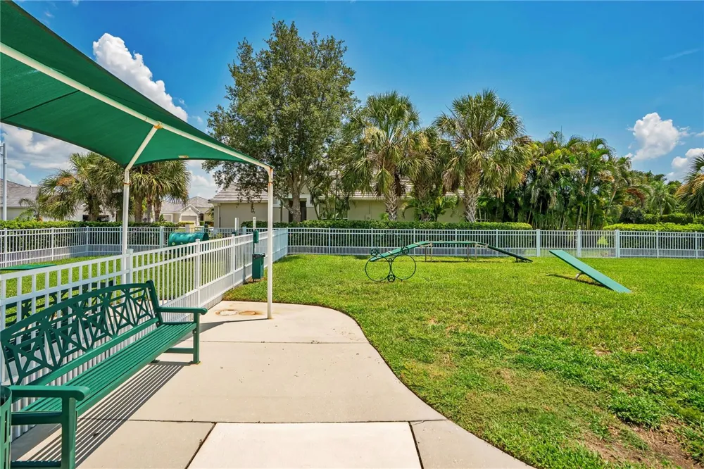 12225 WHISPER LAKE DRIVE Bradenton, FL 34211