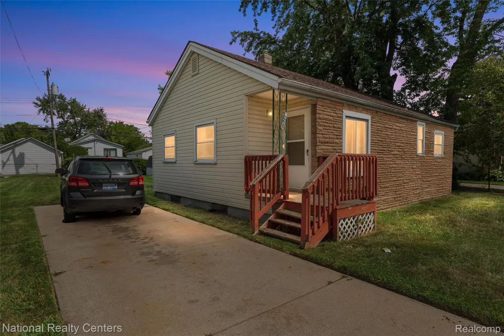 20755 Webster Street Clinton Charter Township, MI 48035