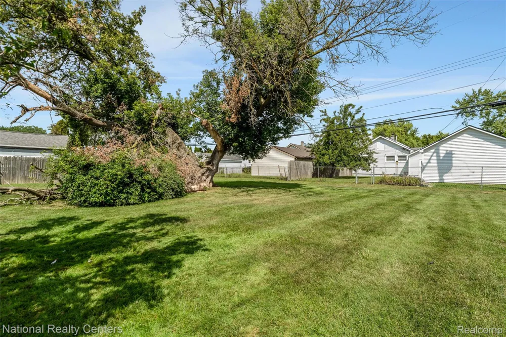 20755 Webster Street Clinton Charter Township, MI 48035