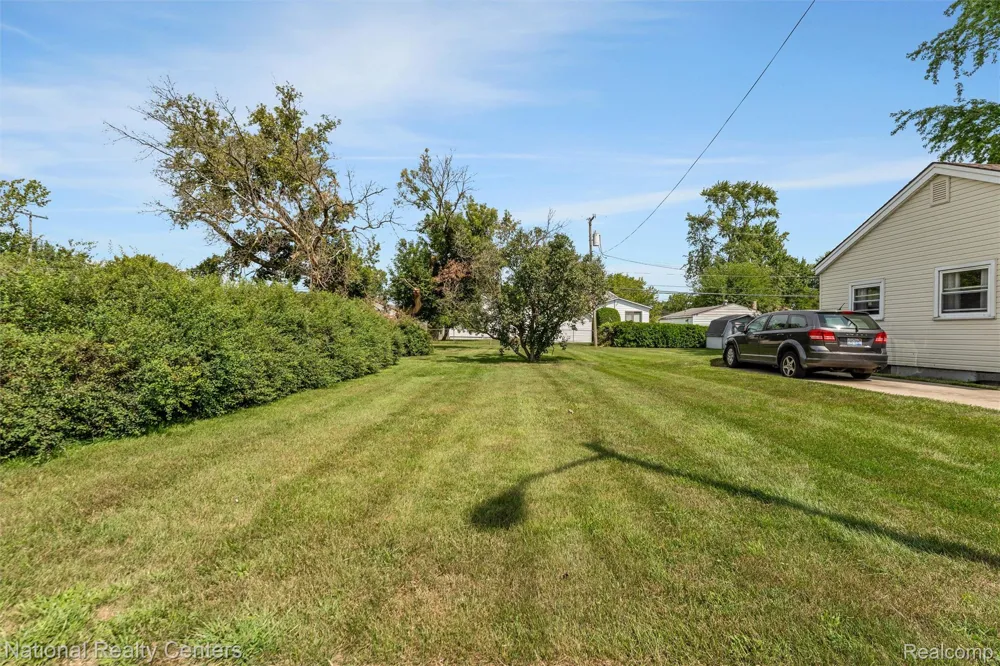 20755 Webster Street Clinton Charter Township, MI 48035