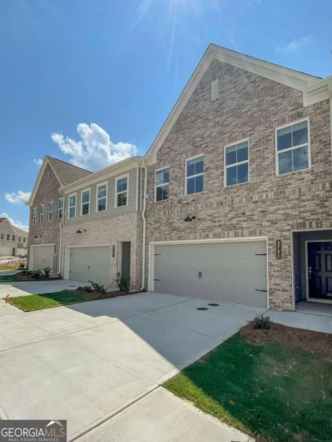 4331 Denton DR