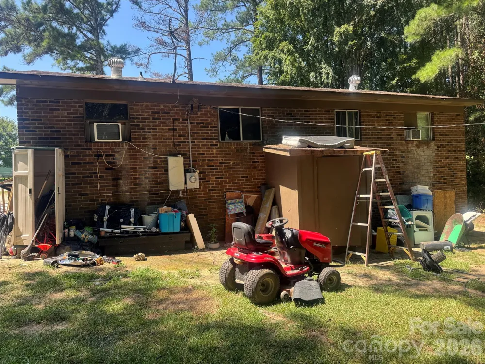 833 Wisteria Way Lancaster, SC 29720