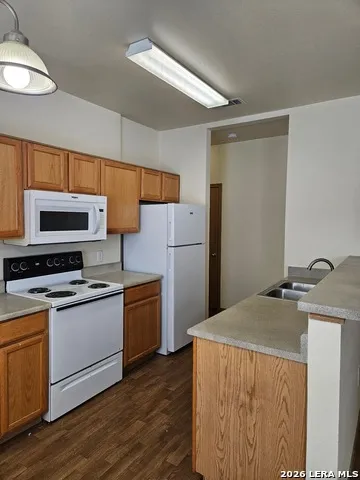 1000 Diamond Dr - Units 1301-1304 Boerne, TX 78006