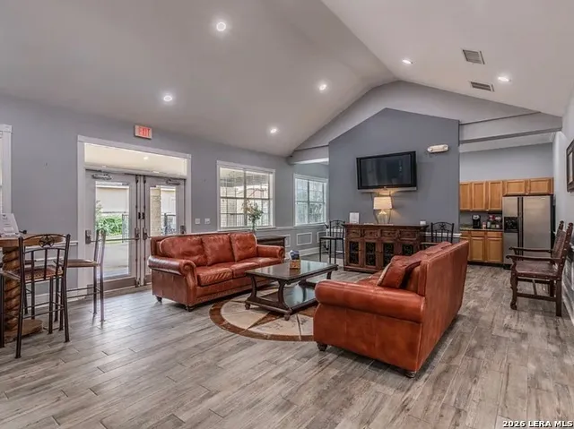 1000 Diamond Dr - Units 1301-1304 Boerne, TX 78006