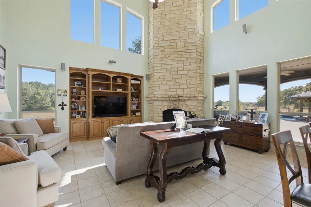 9797 County Road 312 Terrell, TX 75161