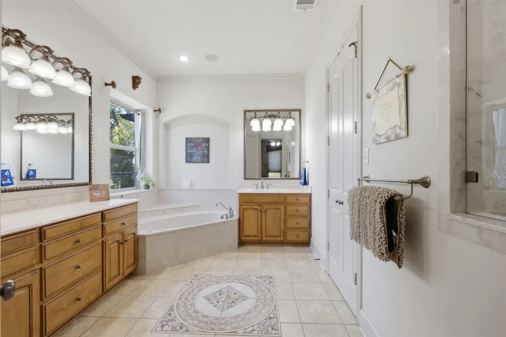 9797 County Road 312 Terrell, TX 75161