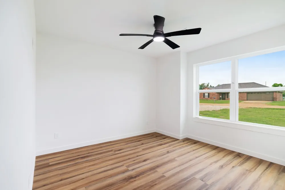 19 PRIVATE ROAD 35995 Powderly, TX 75473