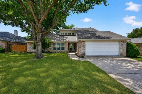 4610 Bellefontaine Court