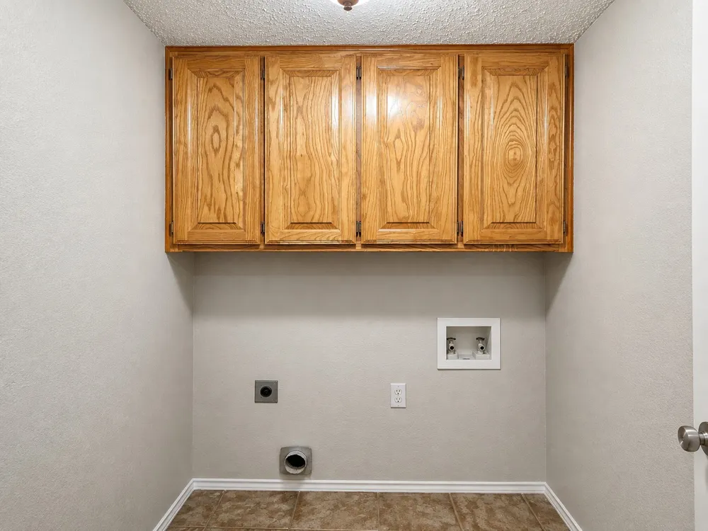 617 Pleasant Valley Drive Burleson, TX 76028