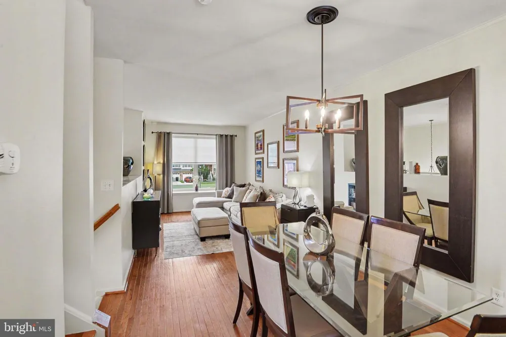 73 TAILOR LANE Sicklerville, NJ 08081