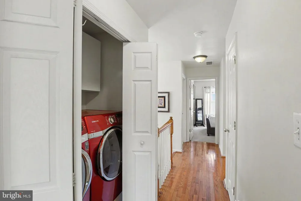 73 TAILOR LANE Sicklerville, NJ 08081