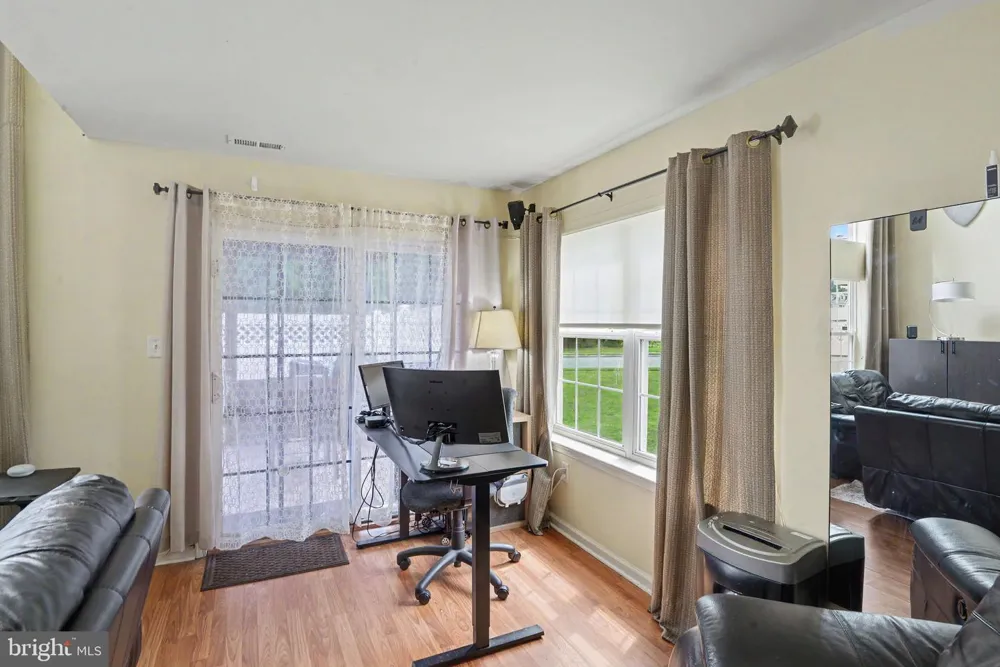 73 TAILOR LANE Sicklerville, NJ 08081
