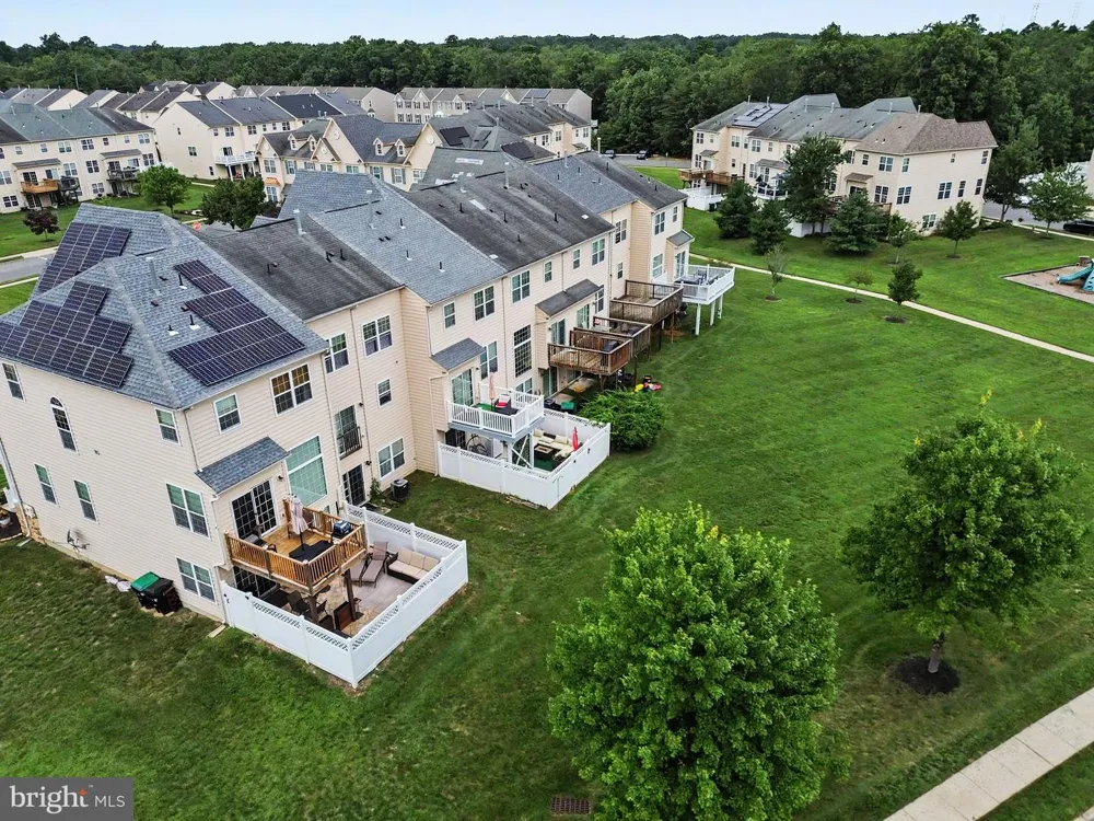 73 TAILOR LANE Sicklerville, NJ 08081