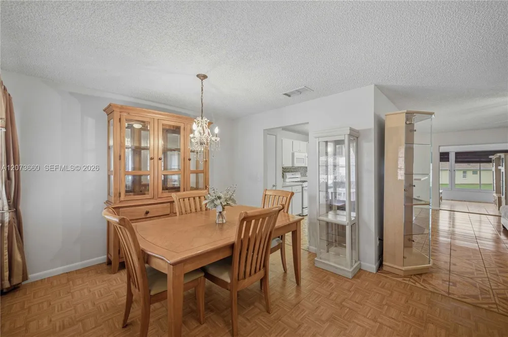 9649 SW 93 Loop ocala, FL 34481