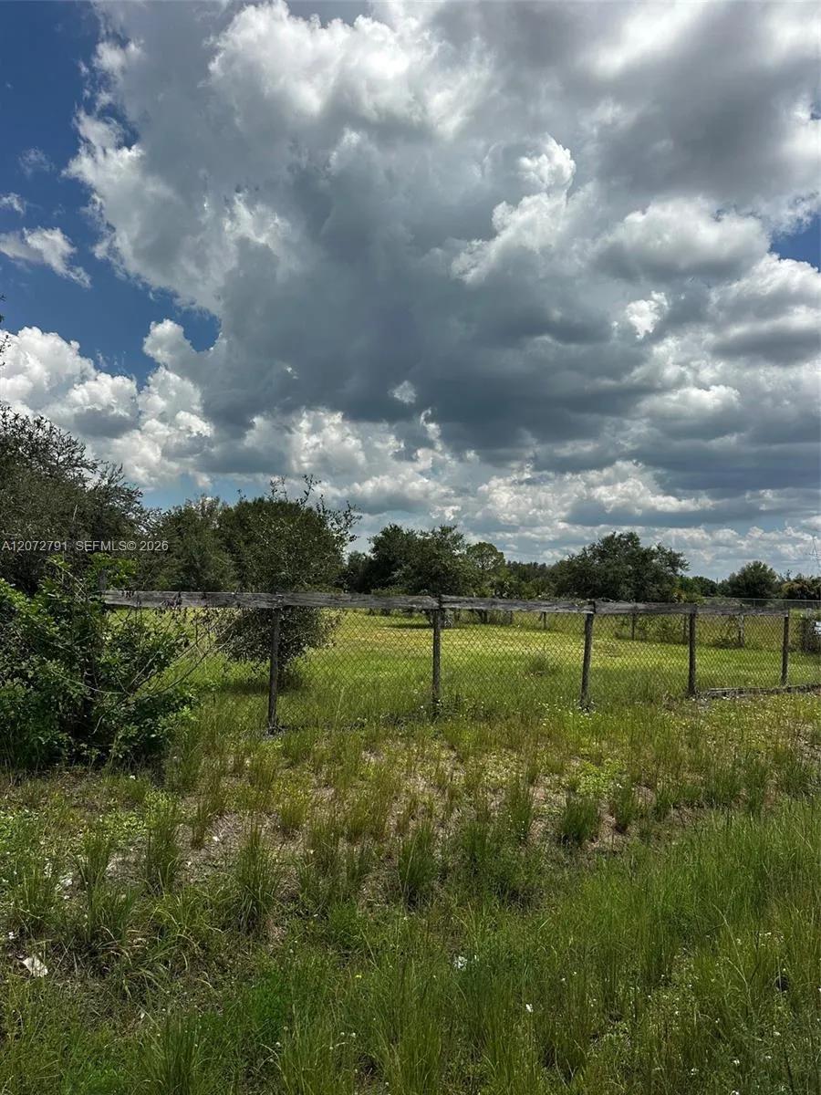 635 FRONDA Clewiston, FL 33440