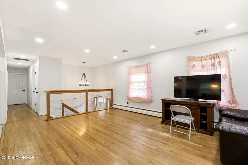 179 Nottoway Lane Toms River, NJ 08755
