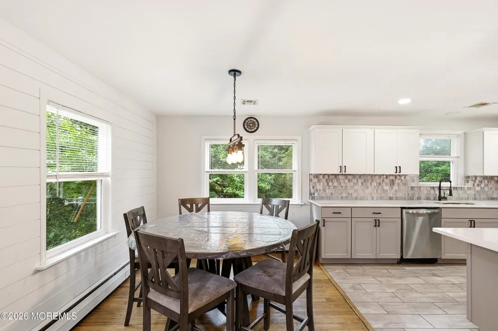 179 Nottoway Lane Toms River, NJ 08755
