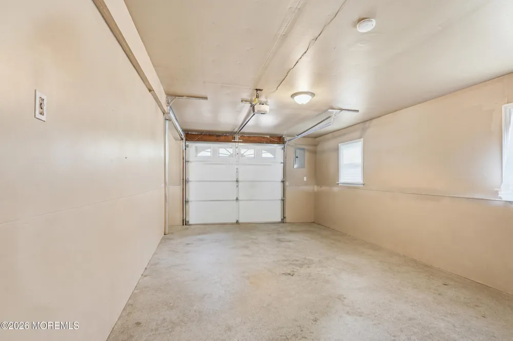 179 Nottoway Lane Toms River, NJ 08755