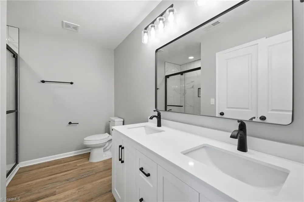 323 4th Street High Point, NC 27260