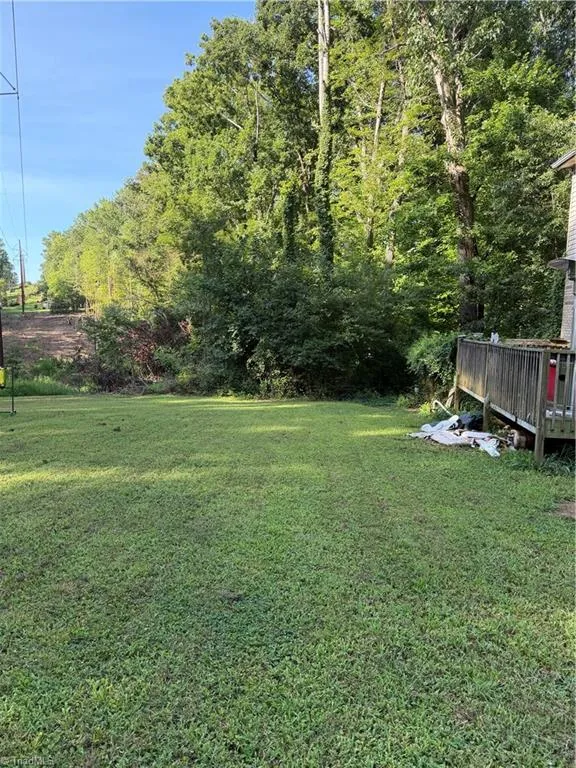 1154 E Allred Street Asheboro, NC 27203