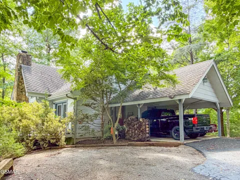 440 Deer Path Lane