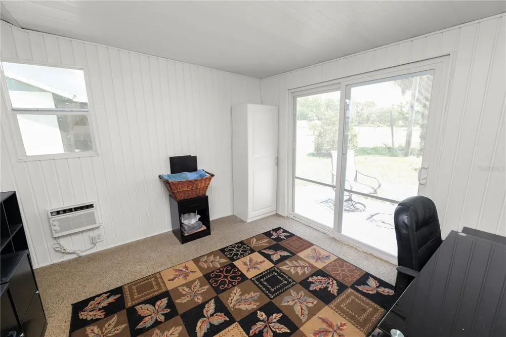4310 VANTAGE CIRCLE Sebring, FL 33872