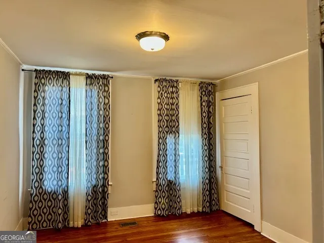 323 E COLLEGE ST Griffin, GA 30224