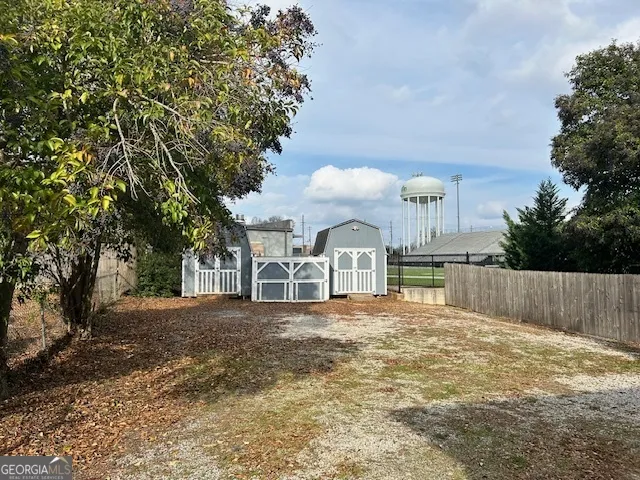 323 E COLLEGE ST Griffin, GA 30224