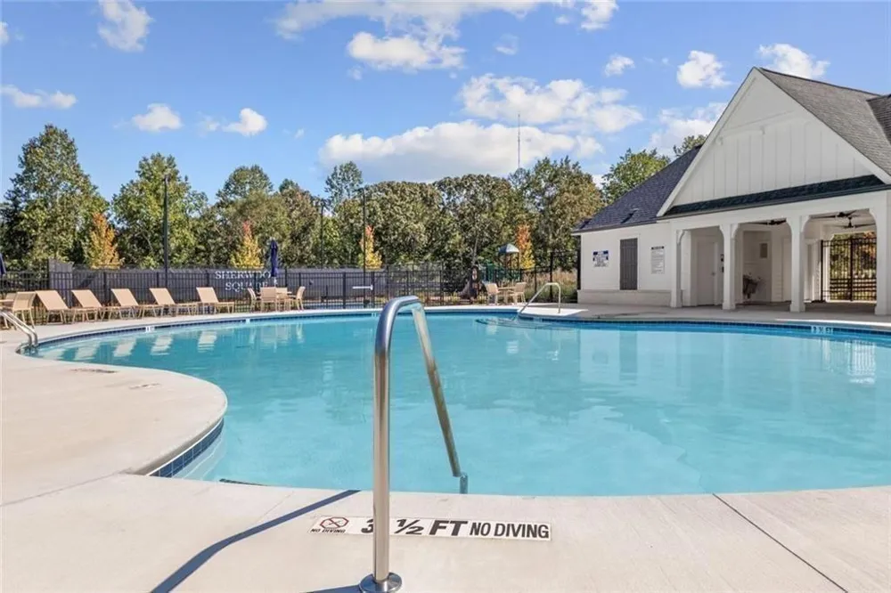 7473 Clover Lane #131 Flowery Branch, GA 30542
