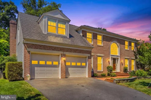2610 PADDOCK GATE COURT