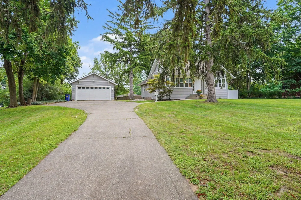 1408 Plymouth Avenue SE Grand Rapids, MI 49506