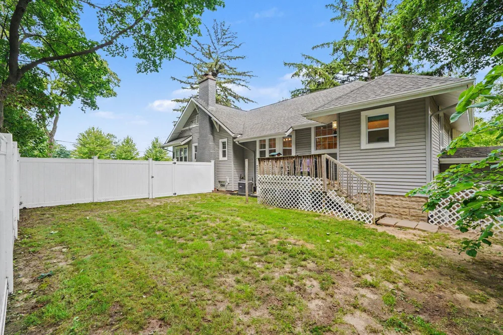 1408 Plymouth Avenue SE Grand Rapids, MI 49506