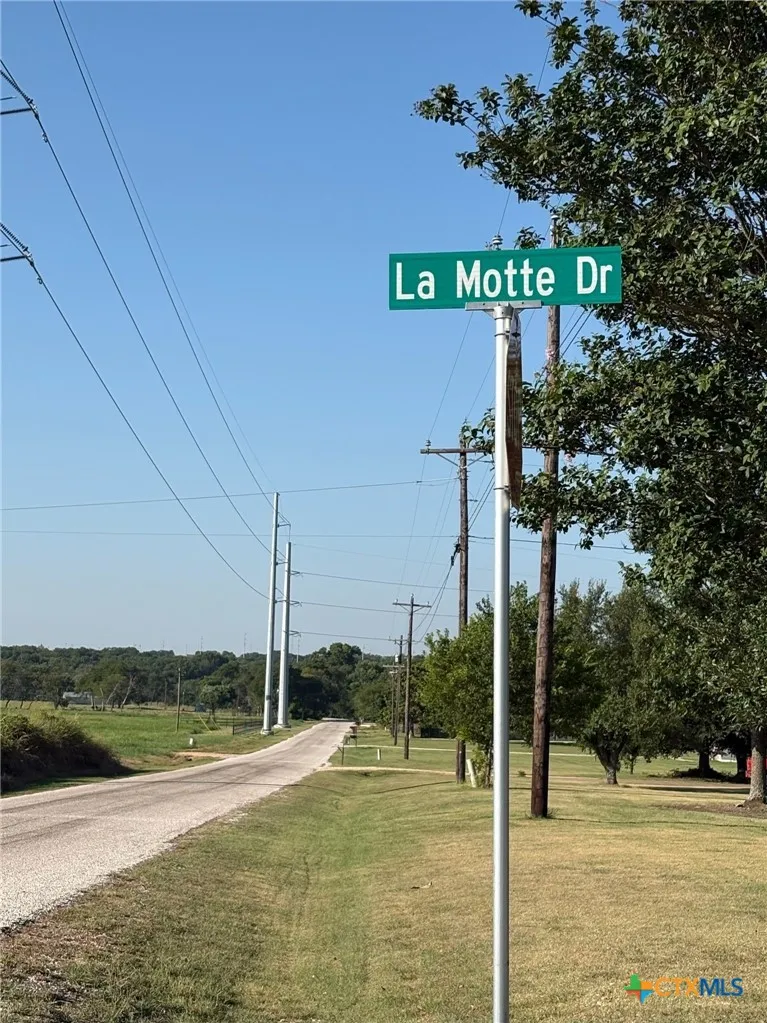 Lamotte Drive Troy, TX 76579