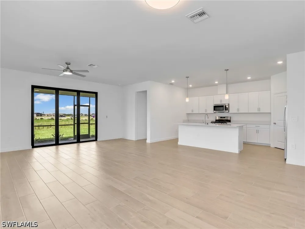 Verawood Loop Estero, FL 33928