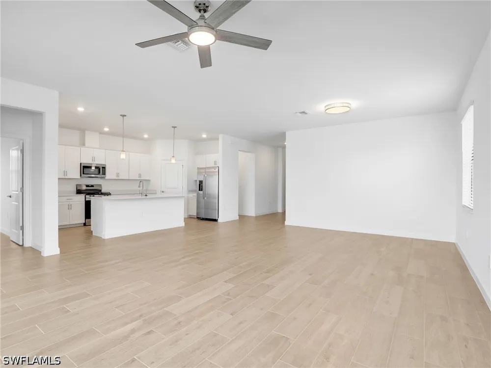 Verawood Loop Estero, FL 33928
