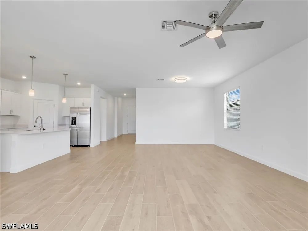 Verawood Loop Estero, FL 33928