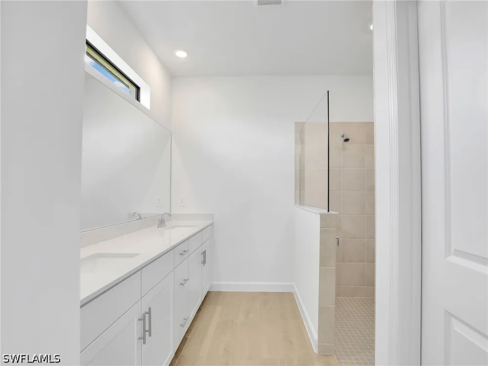 Verawood Loop Estero, FL 33928