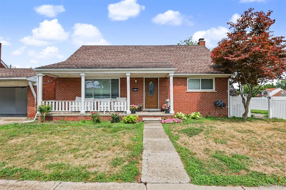 22722 Cobb Street Dearborn City, MI 48128