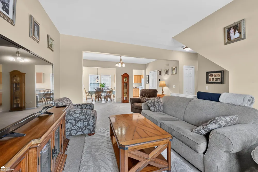 804 Eagle Drive Fenton City, MI 48430