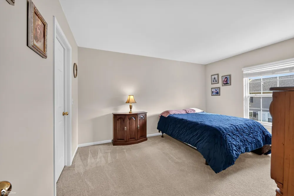 804 Eagle Drive Fenton City, MI 48430