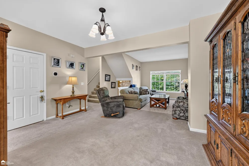 804 Eagle Drive Fenton City, MI 48430