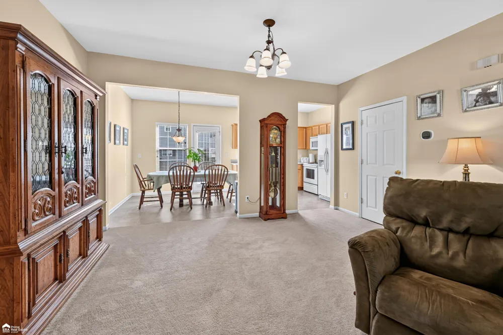 804 Eagle Drive Fenton City, MI 48430