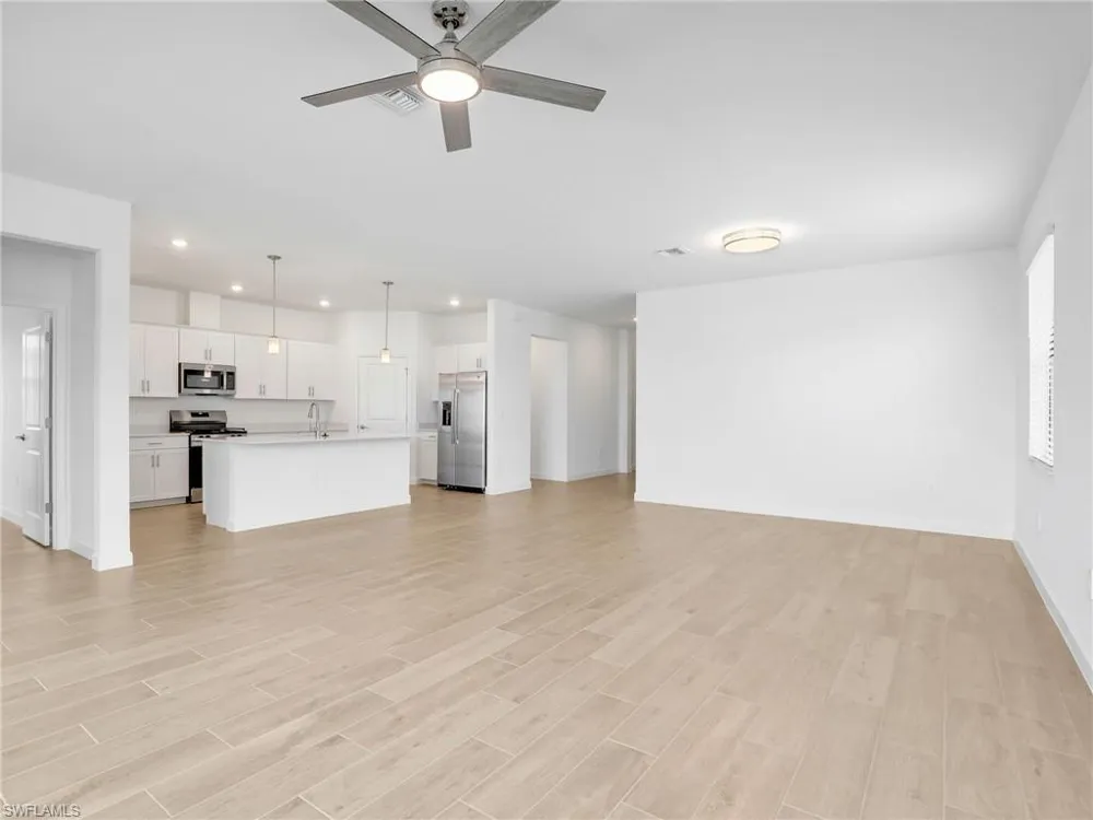 20416 Verawood Loop Estero, FL 33928