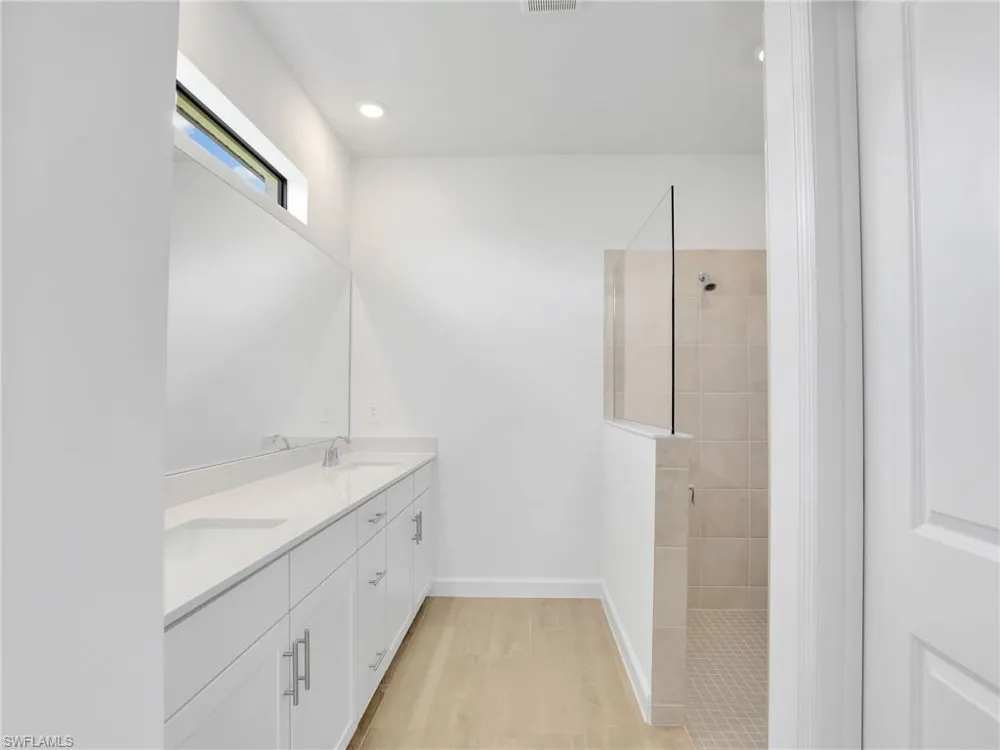 20416 Verawood Loop Estero, FL 33928