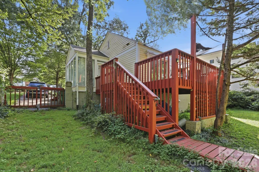 2316 Kingsbury Drive Charlotte, NC 28205