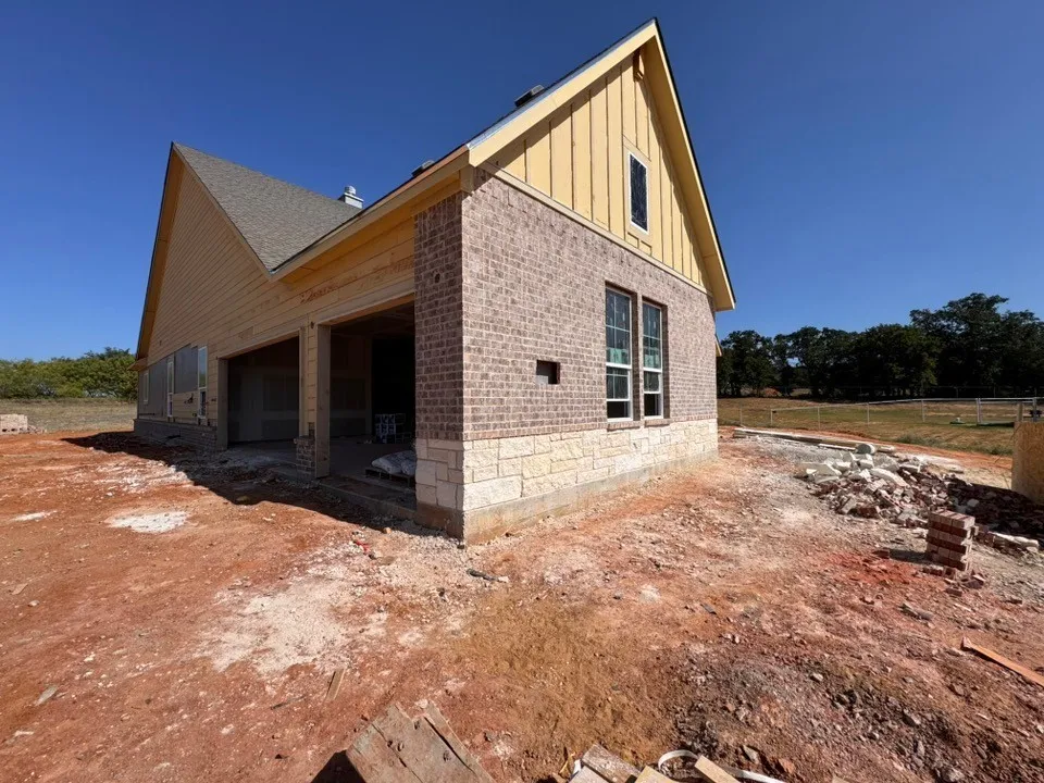 329 Johnny Boy Way Springtown, TX 76082