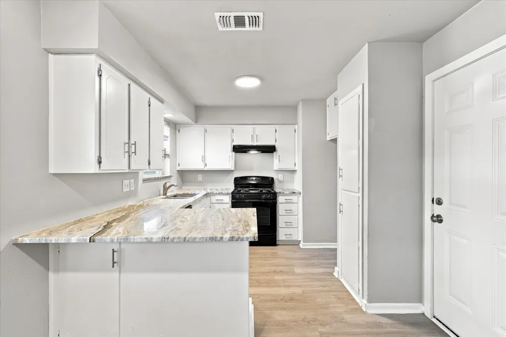 104 Stephen Drive Sanger, TX 76266