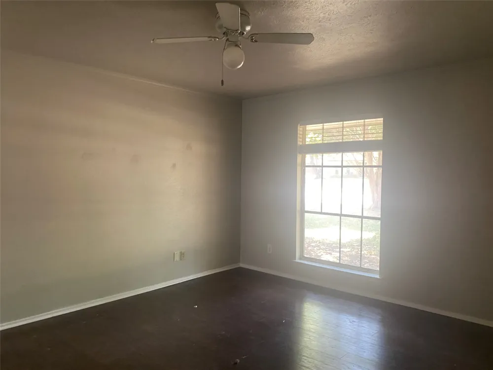 423 Shady Brook Place Richardson, TX 75080