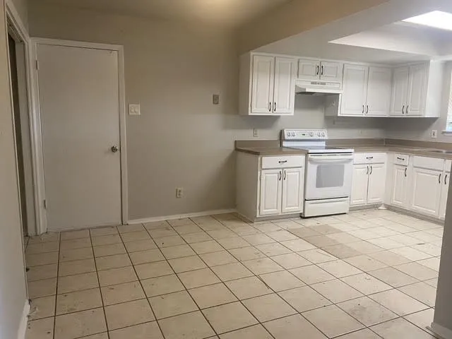 423 Shady Brook Place Richardson, TX 75080