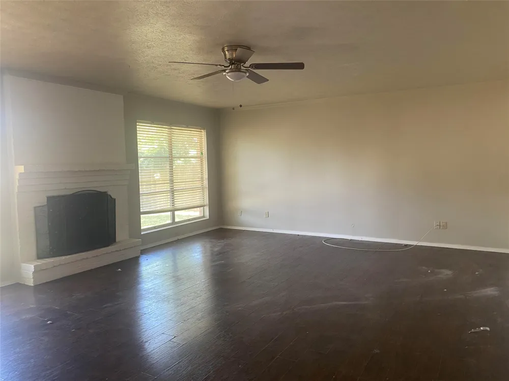 423 Shady Brook Place Richardson, TX 75080